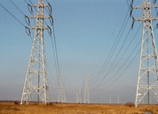 Senate Bill Could Spur Power Grid Construction Power lines