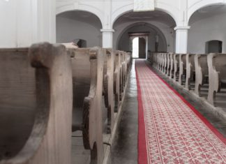 Rural Areas Face Large Immigration Removal Proceedings, Churches Offer Support