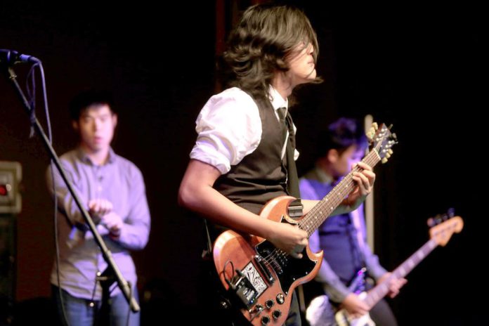 slants