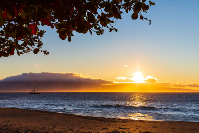 Sunset in Kaanapali Beach on Maui, Hawaii