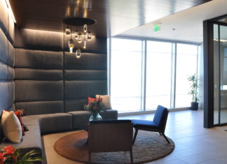 Greenberg Traurig Adds Three Shareholders to Its Natural Resources Group The office lobby of Greenberg Traurig in Denver.