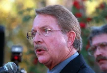 Alex Hunter, Boulder’s longest-serving DA and key figure in JonBenét Ramsey case, dies at 89